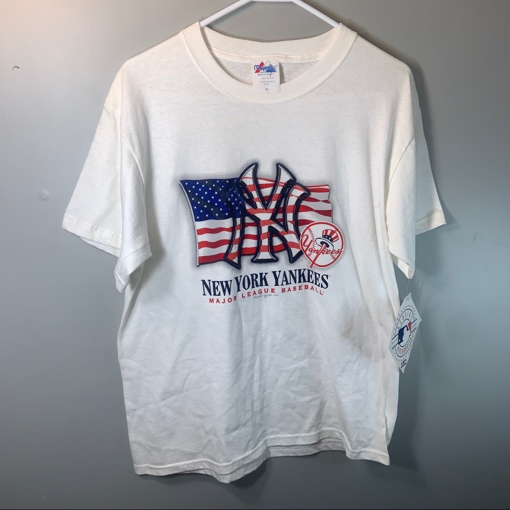 Vintage New York yanKees tshirt new with tags.